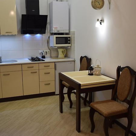 Near Citadel Apartment 2 Lviv Quarto foto